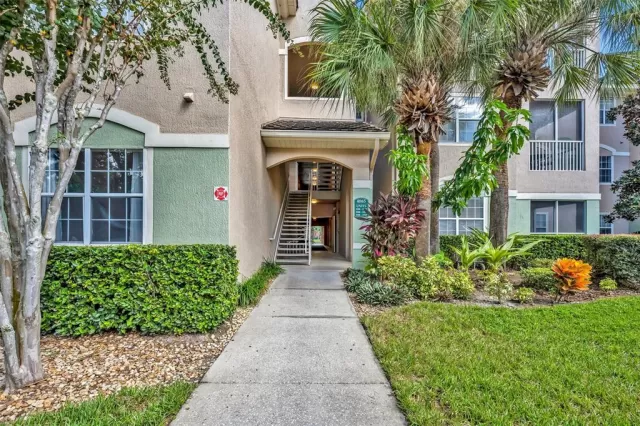 MLS: O6147791 Condo For Sale