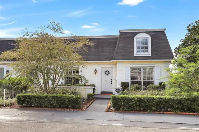 MLS: O6148474 Condo For Sale