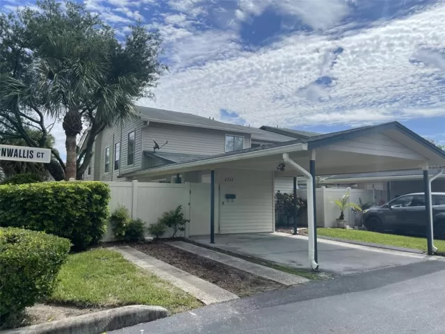 MLS: O6148572 Condo For Sale
