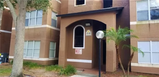 MLS: O6148575 Condo For Sale