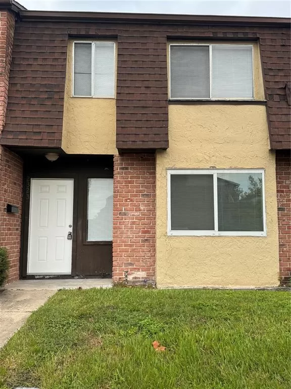 MLS: O6148926 Condo For Sale