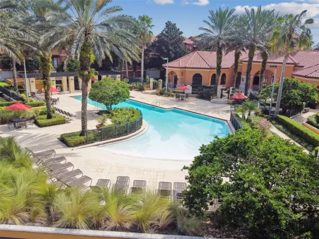 MLS: O6149768 Condo For Sale