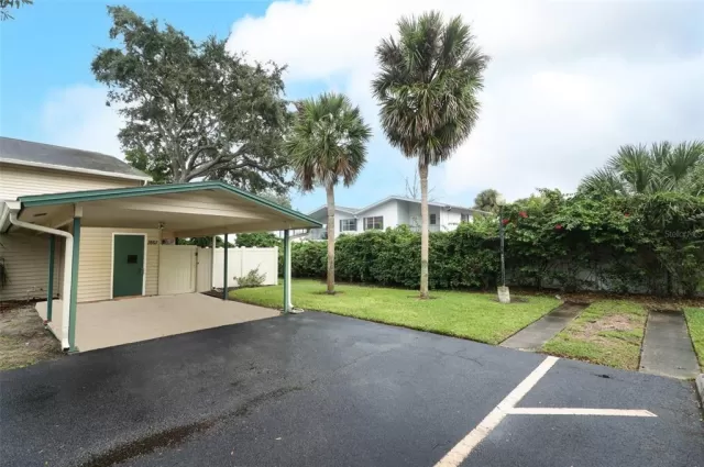 MLS: O6149786 Condo For Sale