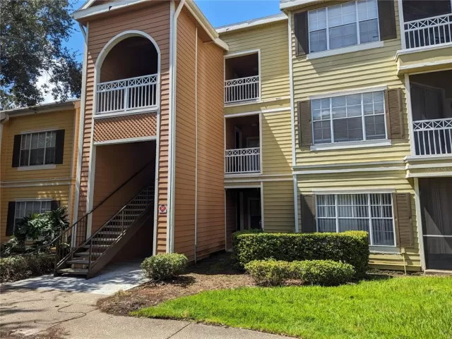 MLS: O6150368 Condo For Sale