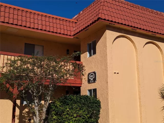 MLS: O6150483 Condo For Sale