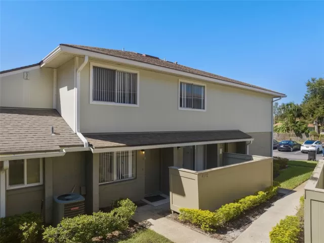 MLS: O6150500 Condo For Sale