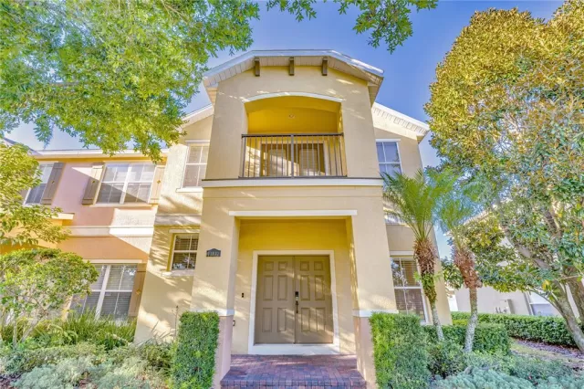 MLS: O6153226 Condo For Sale