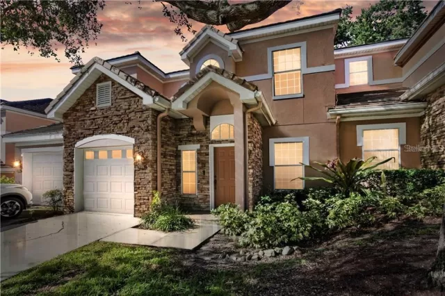 MLS: O6154022 Condo For Sale