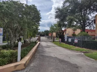 Photo #2: O6154162 Listing 