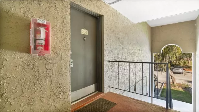 MLS: O6154553 Condo For Sale