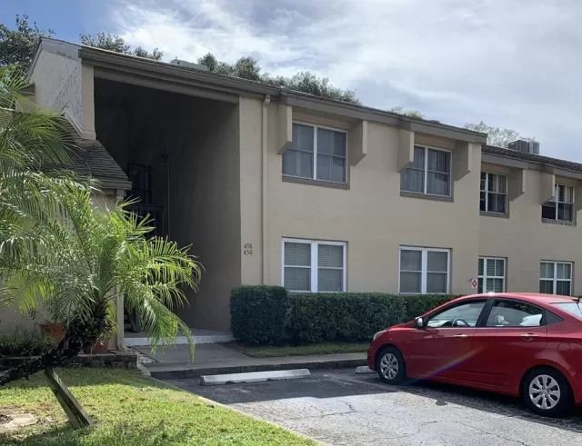 MLS: O6155985 Condo For Sale