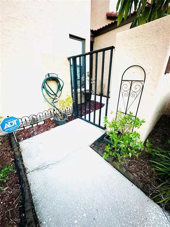 MLS: O6156003 Condo For Sale