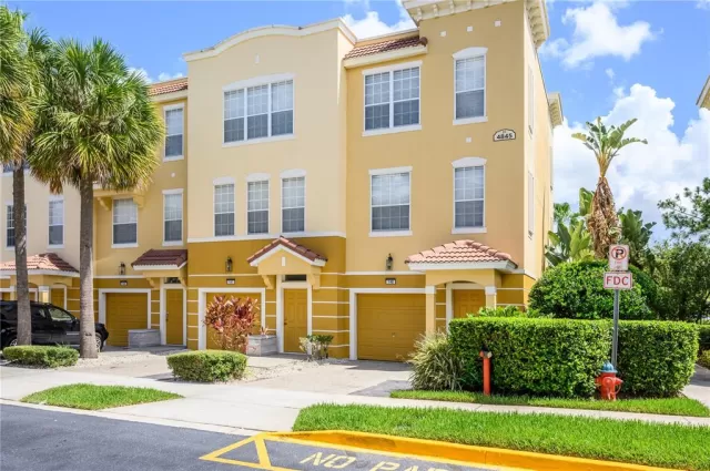 MLS: O6156471 Condo For Sale