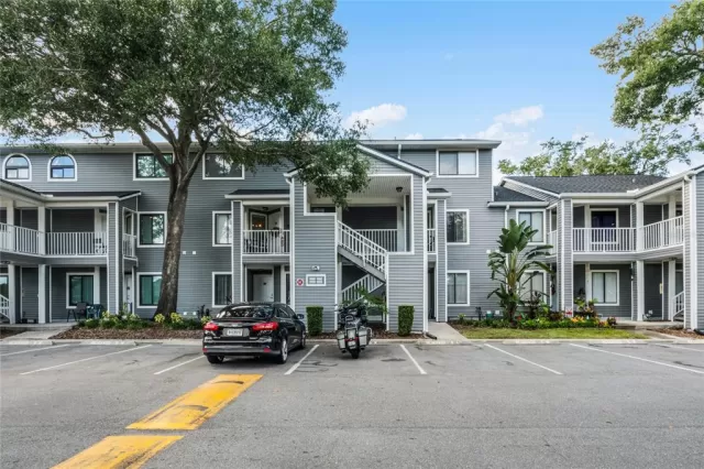 MLS: O6156528 Condo For Sale