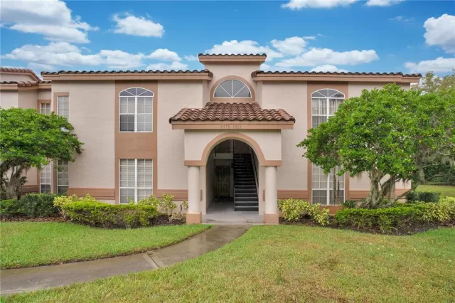 MLS: O6157294 Condo For Sale