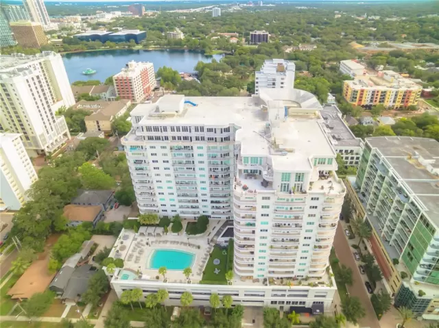 MLS: O6157328 Condo For Sale