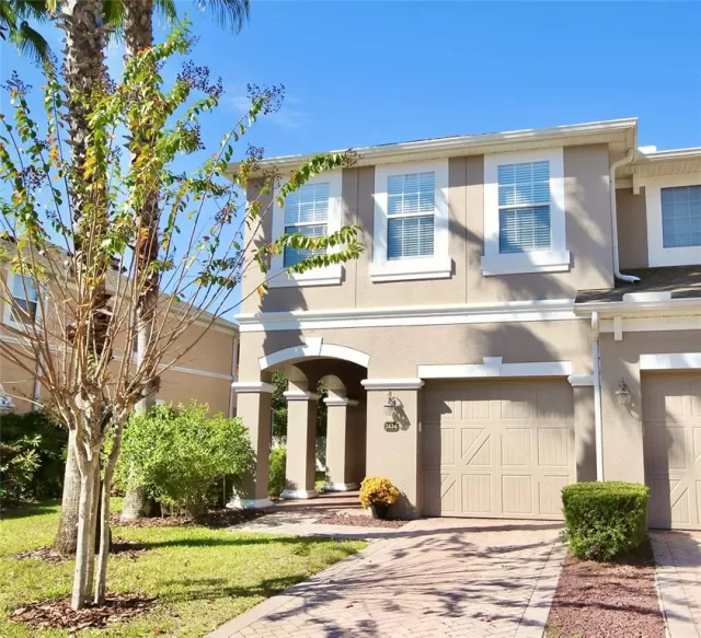 MLS: O6157354 Condo For Sale