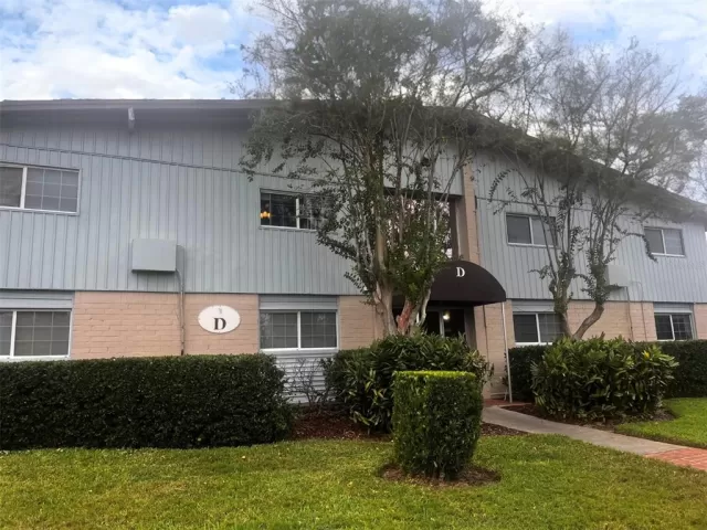 MLS: O6157580 Condo For Sale