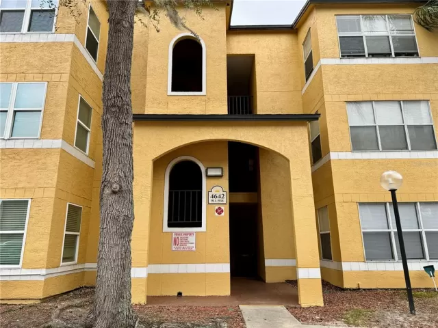 MLS: O6157677 Condo For Sale