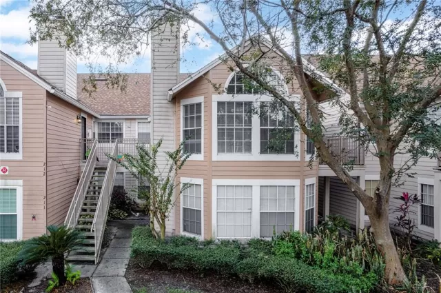 MLS: O6158439 Condo For Sale