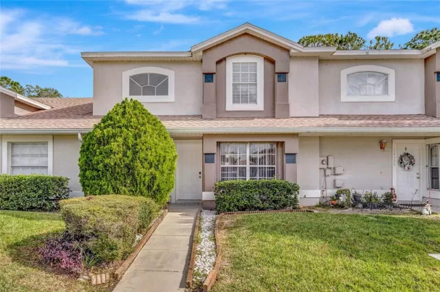 MLS: O6159008 Condo For Sale