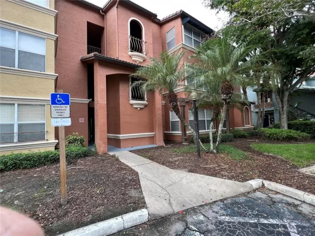 MLS: O6160136 Condo For Sale