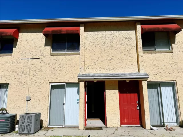 MLS: O6160380 Condo For Sale