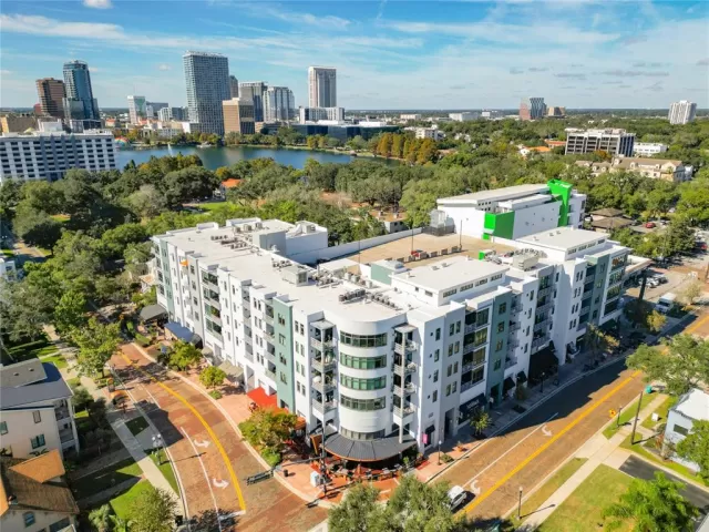 MLS: O6160687 Condo For Sale