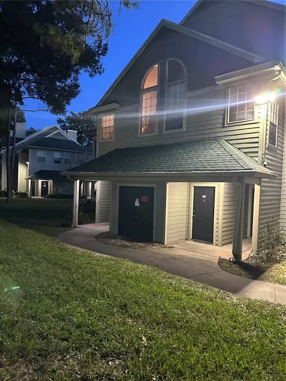 MLS: O6160845 Condo For Sale