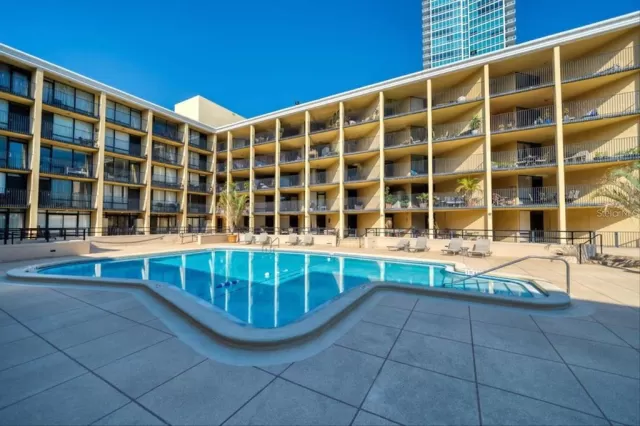 MLS: O6161258 Condo For Sale