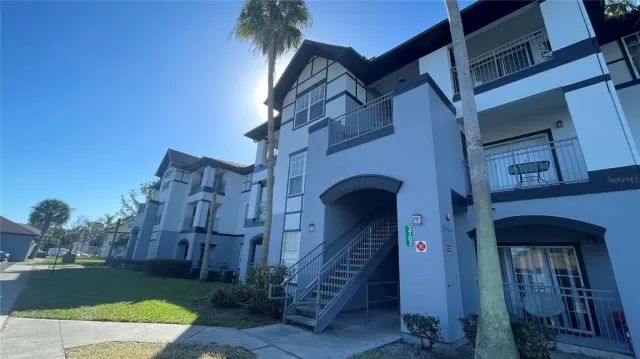 MLS: O6161288 Condo For Sale