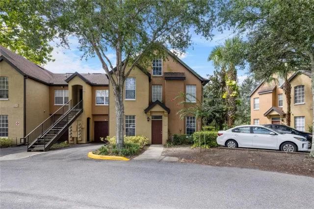 MLS: O6162001 Condo For Sale