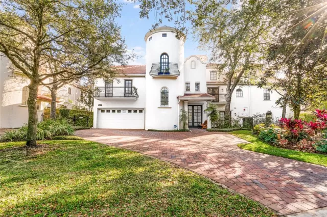 MLS: O6162906 Condo For Sale