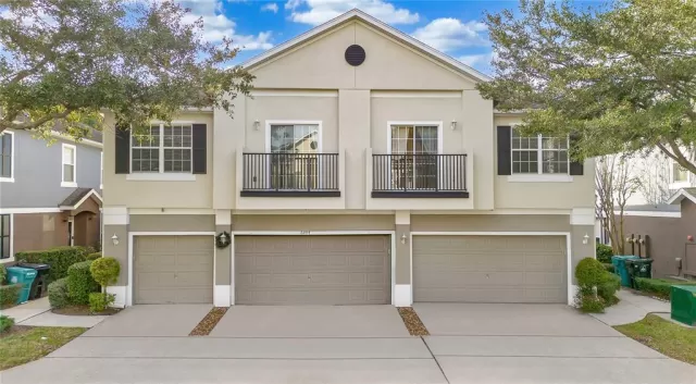 MLS: O6163683 Condo For Sale