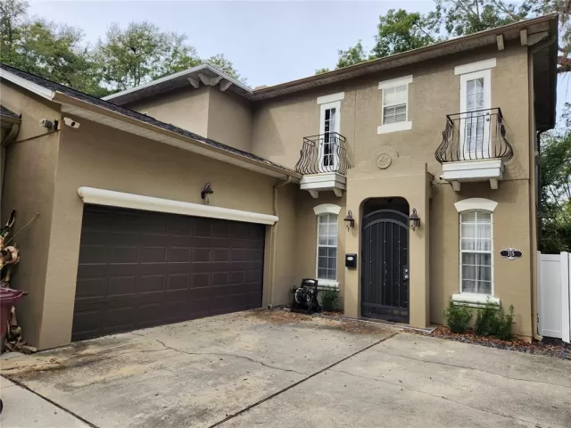 MLS: O6163693 Condo For Sale