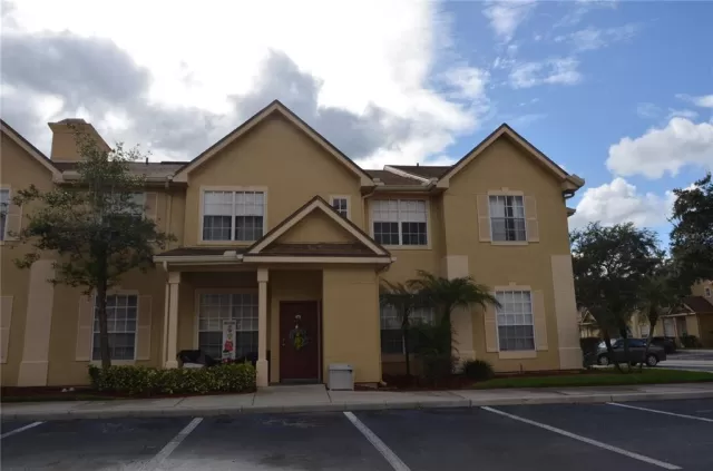 MLS: O6163851 Condo For Sale