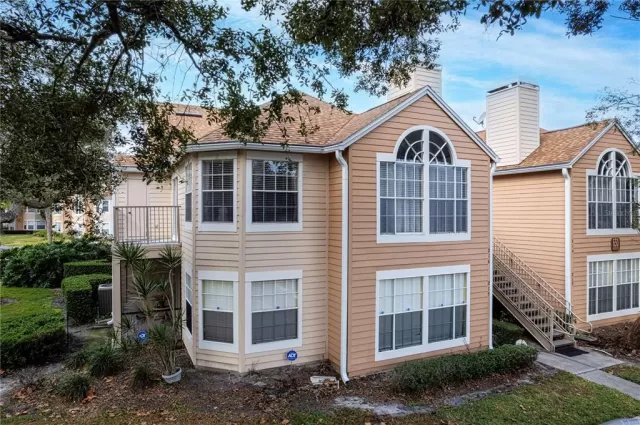 MLS: O6164338 Condo For Sale