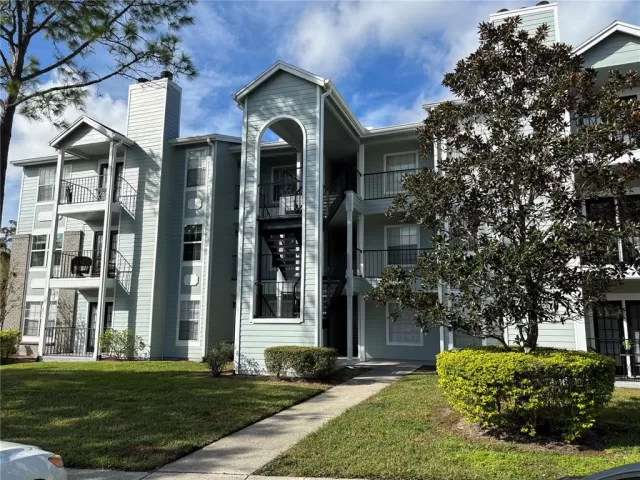 MLS: O6164461 Condo For Sale