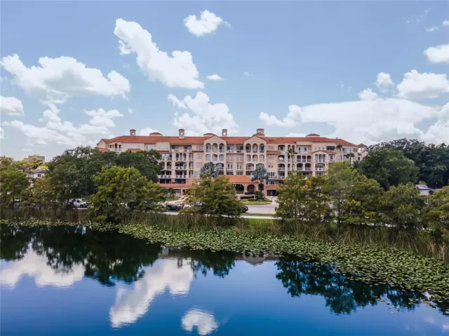 MLS: O6164563 Condo For Sale