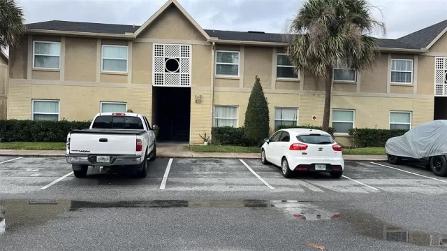 MLS: O6164967 Condo For Sale