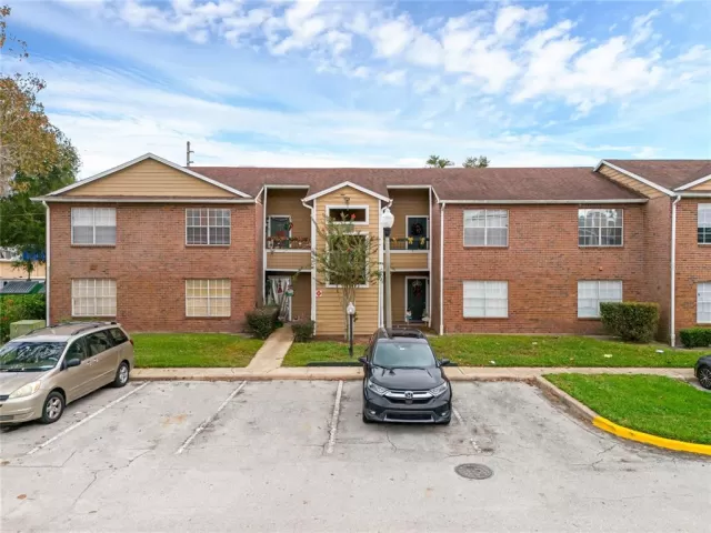 MLS: O6166402 Condo For Sale