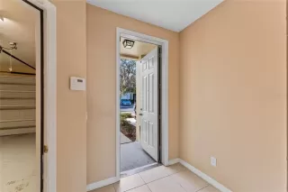 Photo #2: O6167405 Listing