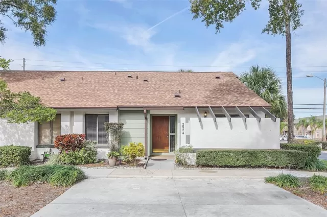 MLS: O6167561 Condo For Sale