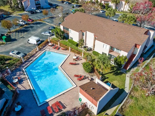 MLS: O6167866 Condo For Sale