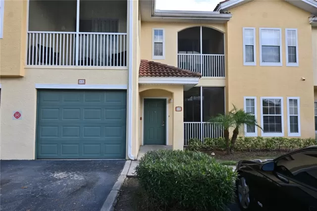 MLS: O6168299 Condo For Sale