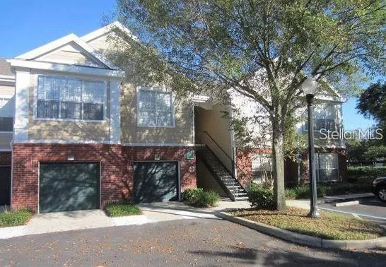 MLS: O6169071 Condo For Sale