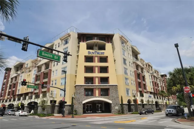 MLS: O6169907 Condo For Sale