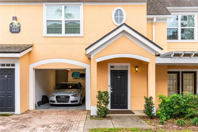 MLS: O6170948 Condo For Sale