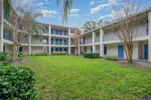 MLS: O6171073 Condo For Sale