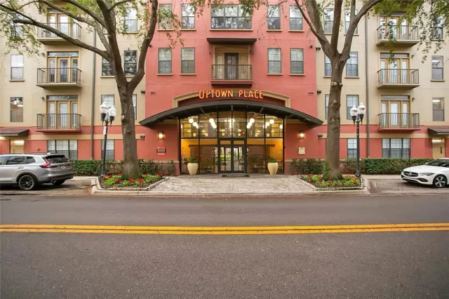 MLS: O6171154 Condo For Sale